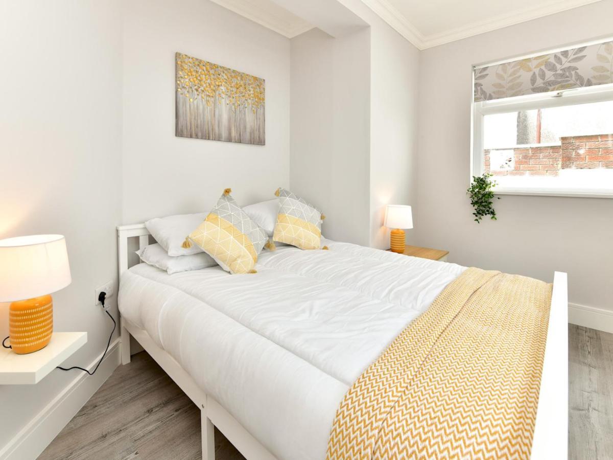 Villa Pass The Keys Newly Refurbished Modern Bungalow - Pets Welcome à Swansea Extérieur photo