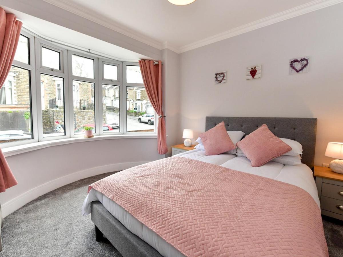 Villa Pass The Keys Newly Refurbished Modern Bungalow - Pets Welcome à Swansea Extérieur photo